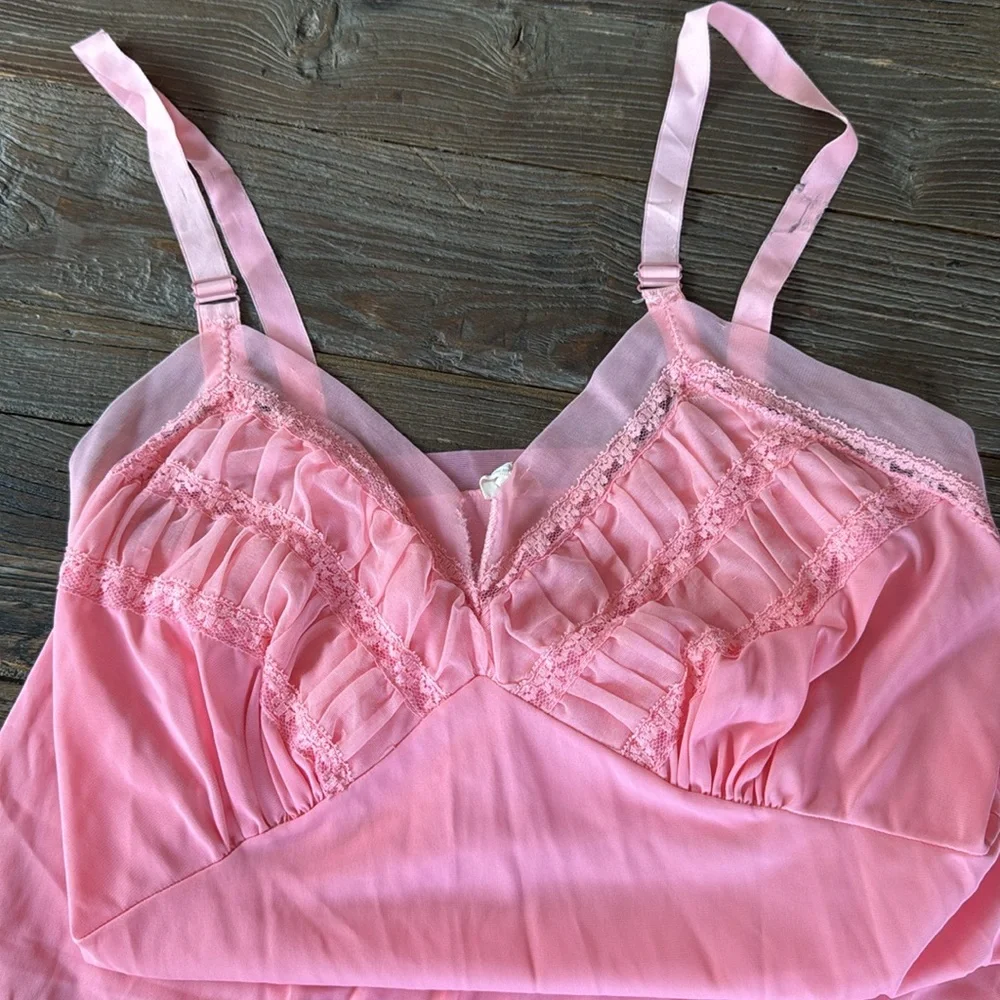 Vintage Pink Slip Chemise with Ruffle Hem - Picture 6 of 14